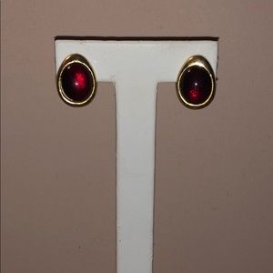 Avon | Vintage Teardrop Red Stone Earrings